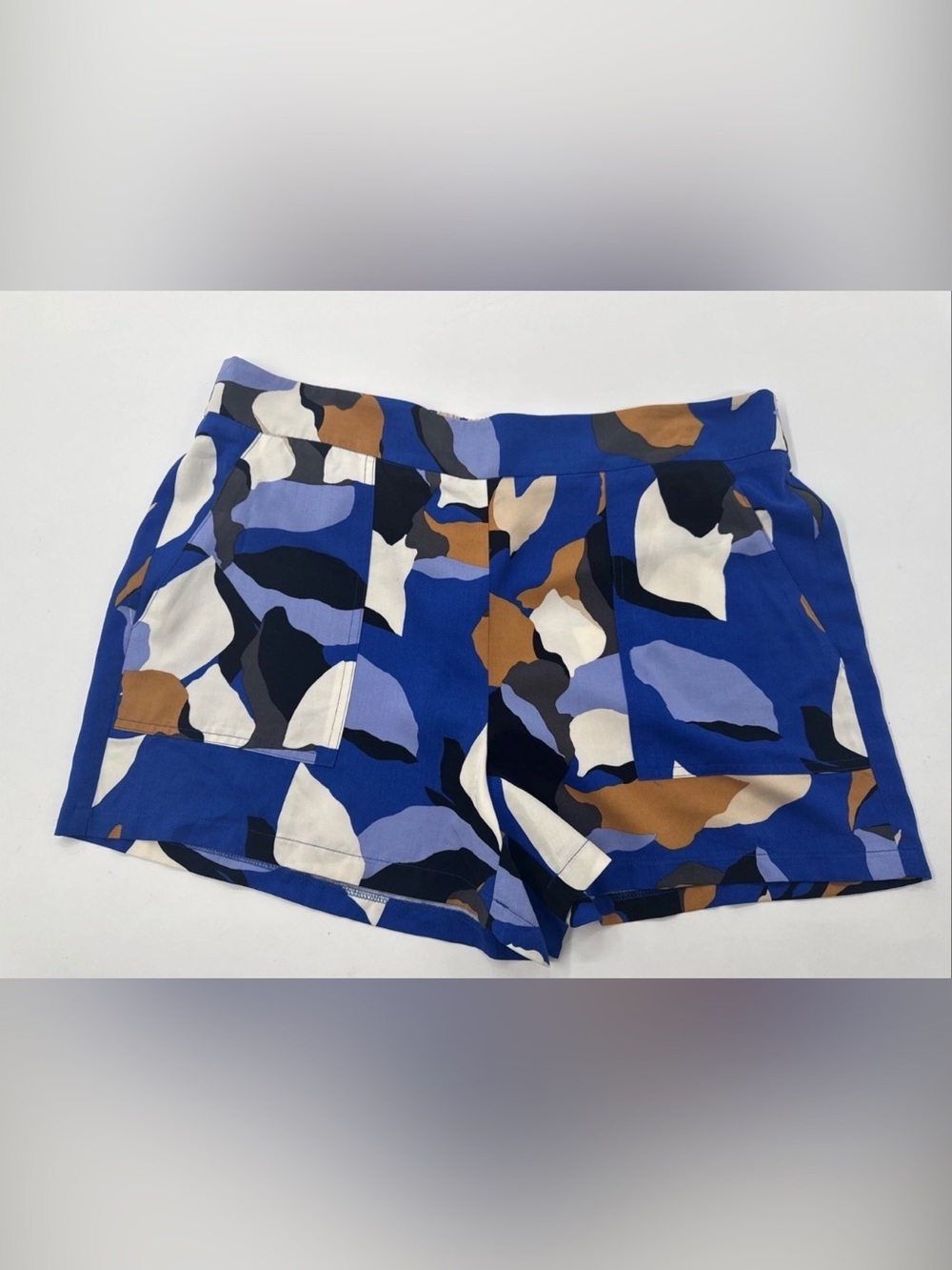 Nine West Shorts Womens XL Pull On Blue Camo Soft Lightweight Pockets NEW